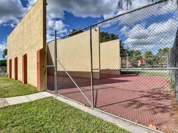 8200 Thames Boulevard C, Boca Raton FL 33433