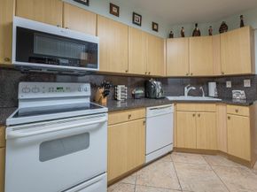 3575 Broken Woods Dr 303, Coral Springs FL 33065