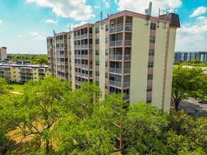 3575 Broken Woods Dr 303, Coral Springs FL 33065