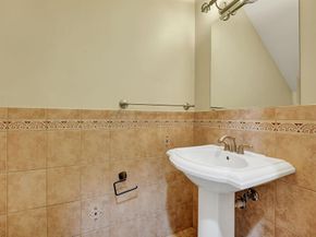 1300 NE 26th Avenue NE, Pompano Beach FL 33062