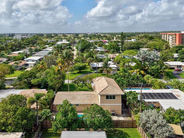 1300 NE 26th Avenue NE, Pompano Beach FL 33062
