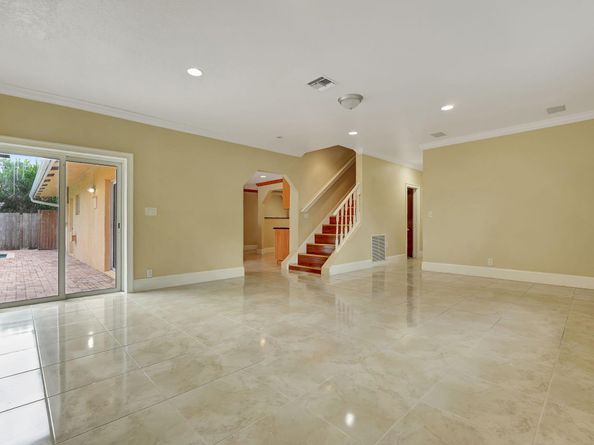 1300 NE 26th Avenue NE, Pompano Beach FL 33062