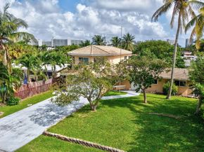 1300 NE 26th Avenue NE, Pompano Beach FL 33062
