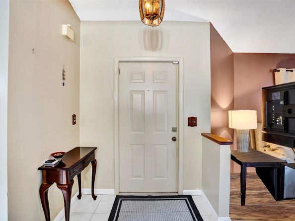 9132 SW 20th St B, Boca Raton FL 33428