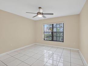 9401 NW 18th Dr, Plantation FL 33322