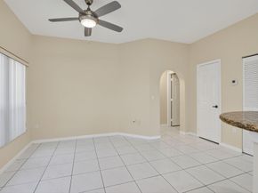 9401 NW 18th Dr, Plantation FL 33322