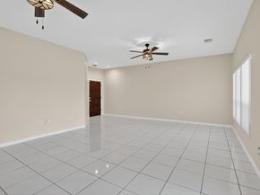 9401 NW 18th Dr, Plantation FL 33322