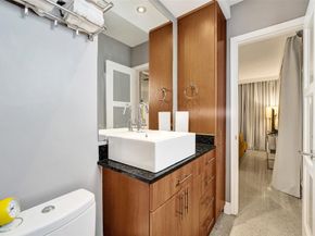 3370 NE 17th Ave, Oakland Park FL 33334