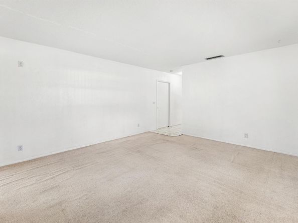 2638 Gately Drive E 1, West Palm Beach FL 33415