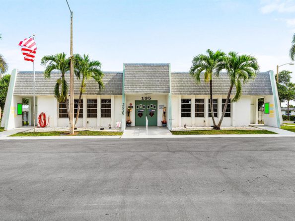 2638 Gately Drive E 1, West Palm Beach FL 33415