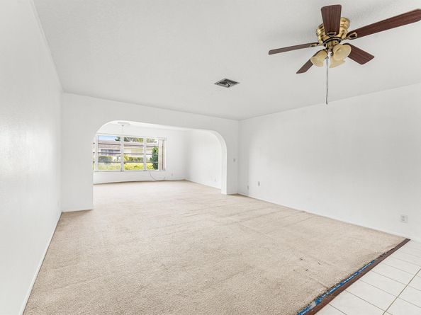 2638 Gately Drive E 1, West Palm Beach FL 33415