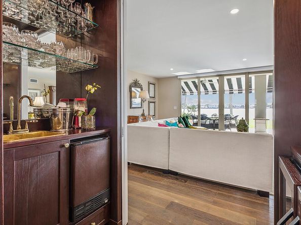 2160 Ibis Isle Road 1, Palm Beach FL 33480