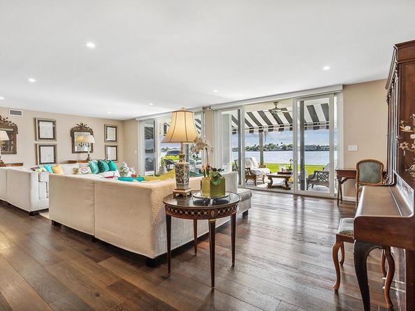 2160 Ibis Isle Road 1, Palm Beach FL 33480