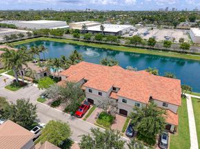 4236 N Dixie Highway 132, Oakland Park FL 33334