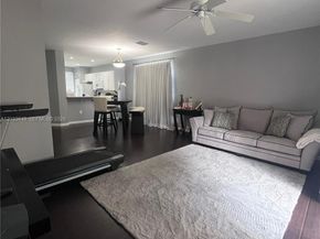 681 NW 42nd Avenue, Plantation FL 33317