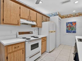 8045 Eastlake Drive E, Boca Raton FL 33433
