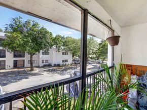 2550 SW 18th Terrace 2005, Fort Lauderdale FL 33315