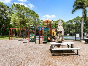 106 Venetian Lane, Royal Palm Beach FL 33411