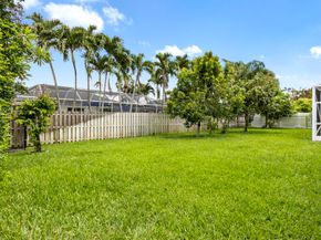 106 Venetian Lane, Royal Palm Beach FL 33411