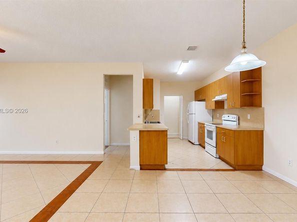 3557 Forest Hill Boulevard 51, Palm Springs FL 33406