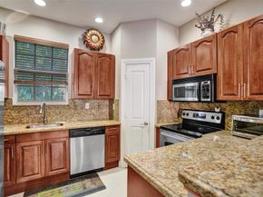 3213 NE 5th St #202, Pompano Beach FL 33062
