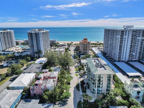 3213 NE 5th St #202, Pompano Beach FL 33062