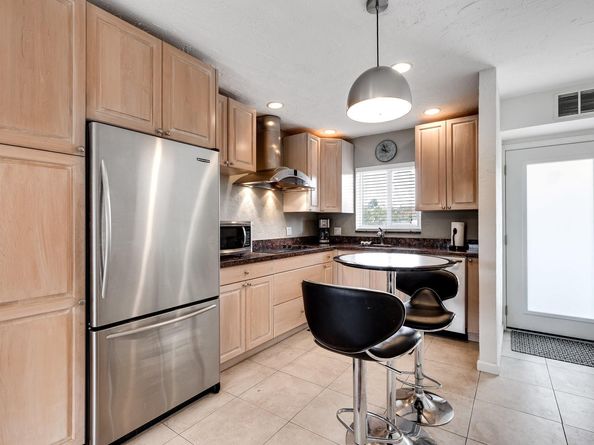 1000 SE 4th St 311, Fort Lauderdale FL 33301