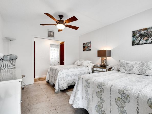 1000 SE 4th St 311, Fort Lauderdale FL 33301