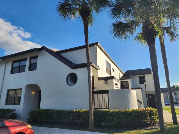 11358 Taft St 11358, Pembroke Pines FL 33026