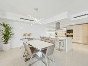 17301 Biscayne Boulevard 707, North Miami Beach FL 33160