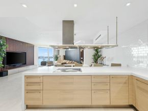 17301 Biscayne Boulevard 707, North Miami Beach FL 33160