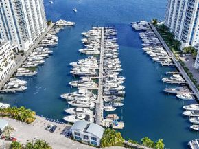 17301 Biscayne Boulevard 707, North Miami Beach FL 33160