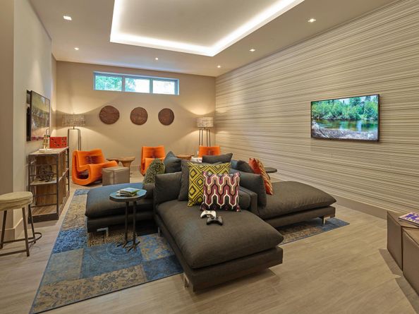 17301 Biscayne Boulevard 707, North Miami Beach FL 33160