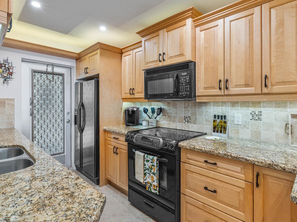 951 Spanish Circle 144, Delray Beach FL 33483