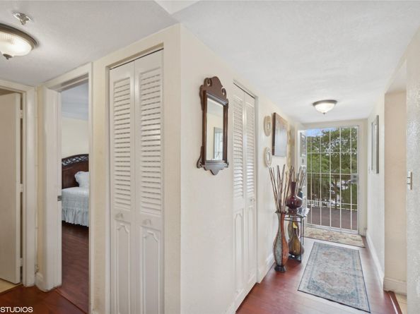 3940 Inverrary Blvd 403A, Lauderhill FL 33319