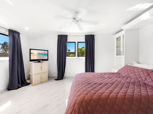 3414 Norfolk St, Pompano Beach FL 33062