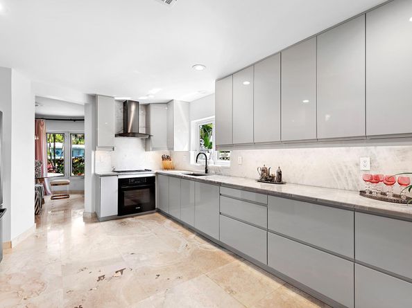 3414 Norfolk St, Pompano Beach FL 33062