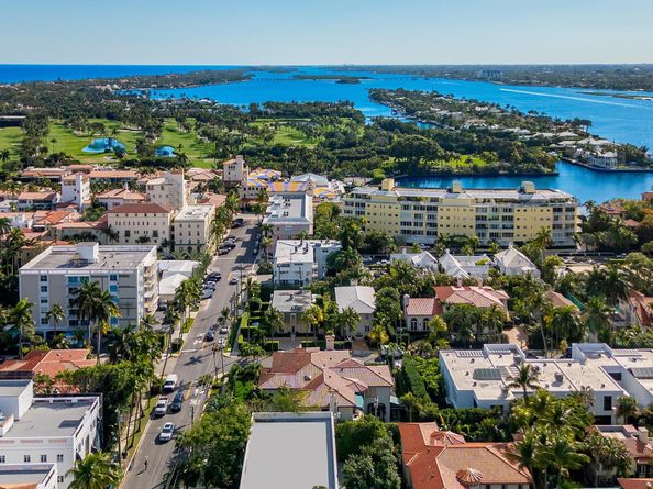 401 Chilean Avenue, Palm Beach FL 33480