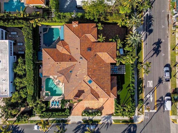 401 Chilean Avenue, Palm Beach FL 33480