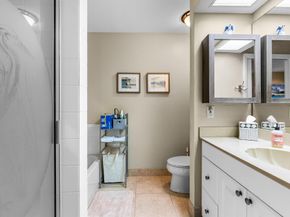24 W Lexington Lane W C, Palm Beach Gardens FL 33418
