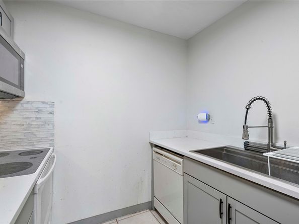 4142 NW 90th Ave 103, Coral Springs FL 33065