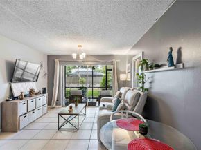 4142 NW 90th Ave 103, Coral Springs FL 33065
