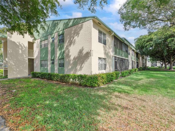 4142 NW 90th Ave 103, Coral Springs FL 33065