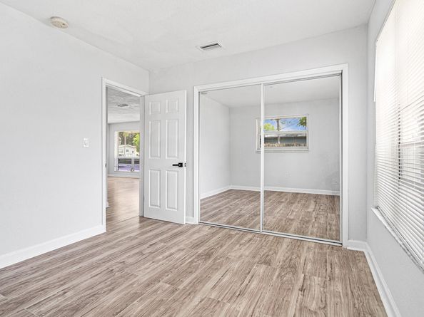 2871 NW 18TH Ct, Fort Lauderdale FL 33311