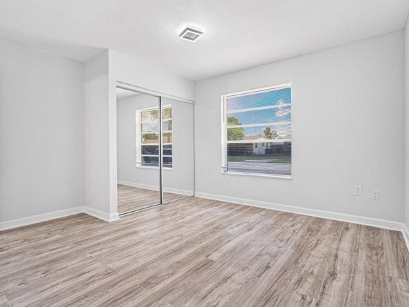 2871 NW 18TH Ct, Fort Lauderdale FL 33311