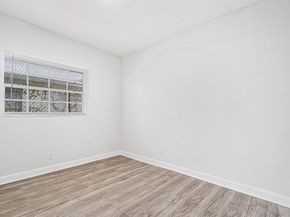 2871 NW 18TH Ct, Fort Lauderdale FL 33311