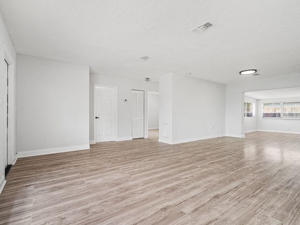 2871 NW 18TH Ct, Fort Lauderdale FL 33311