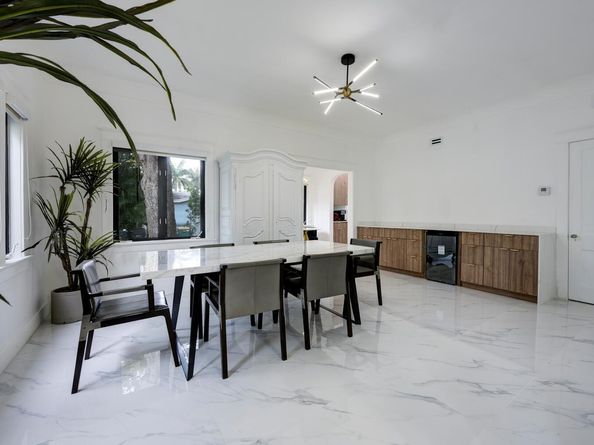 1629 S Lakeside Drive, Lake Worth Beach FL 33460