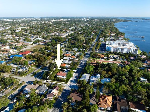 1629 S Lakeside Drive, Lake Worth Beach FL 33460