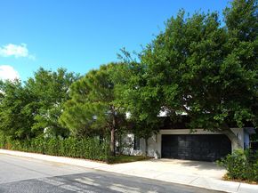 1629 S Lakeside Drive, Lake Worth Beach FL 33460
